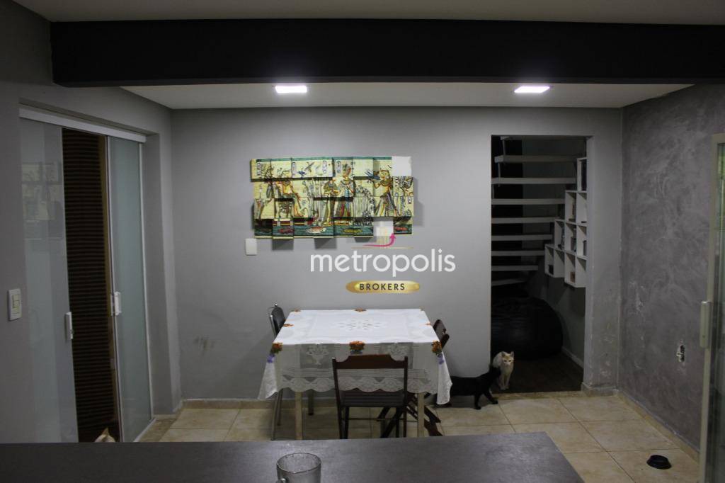 Sobrado à venda com 4 quartos, 221m² - Foto 14