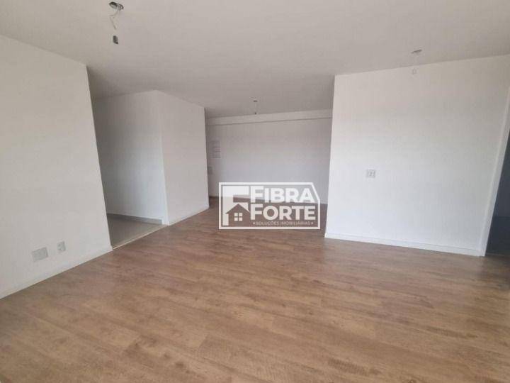 Apartamento à venda com 3 quartos, 121m² - Foto 6