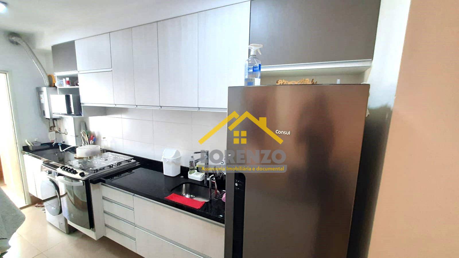 Apartamento à venda com 3 quartos, 81m² - Foto 17