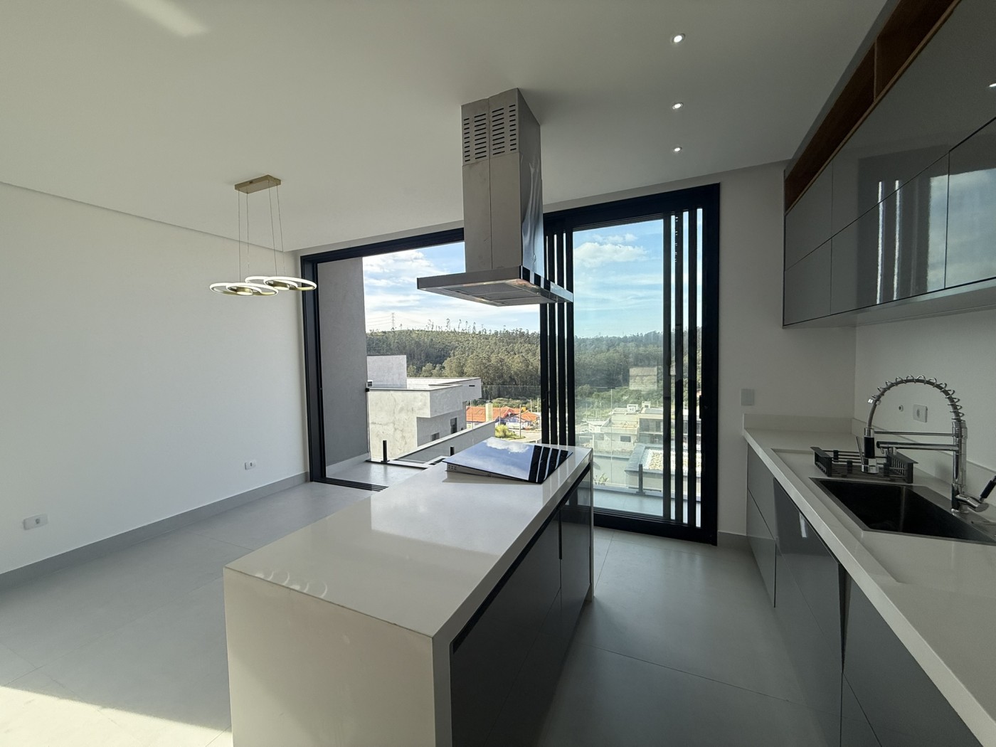 Casa à venda com 3 quartos, 215m² - Foto 15