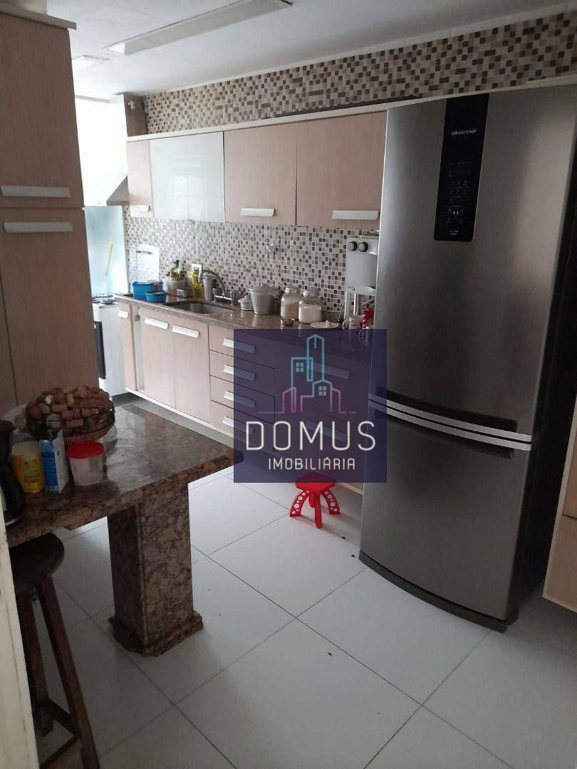 Apartamento à venda com 3 quartos, 104m² - Foto 5