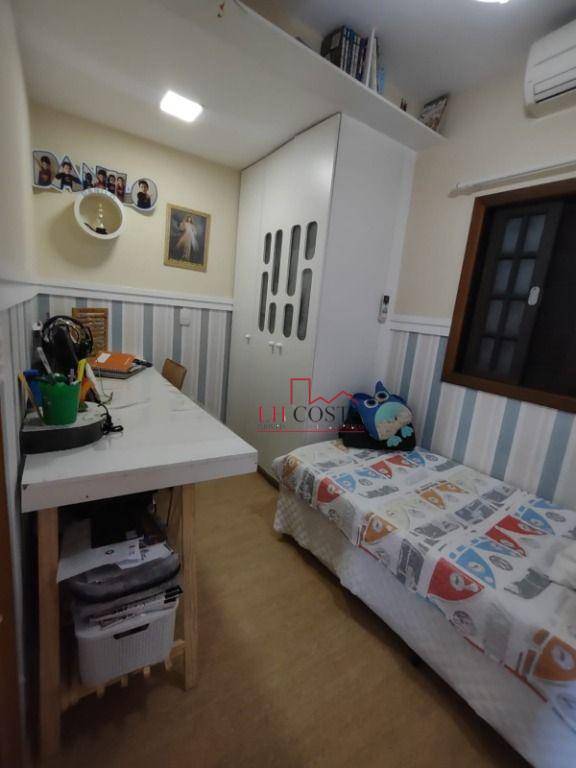 Casa à venda com 3 quartos, 188m² - Foto 26