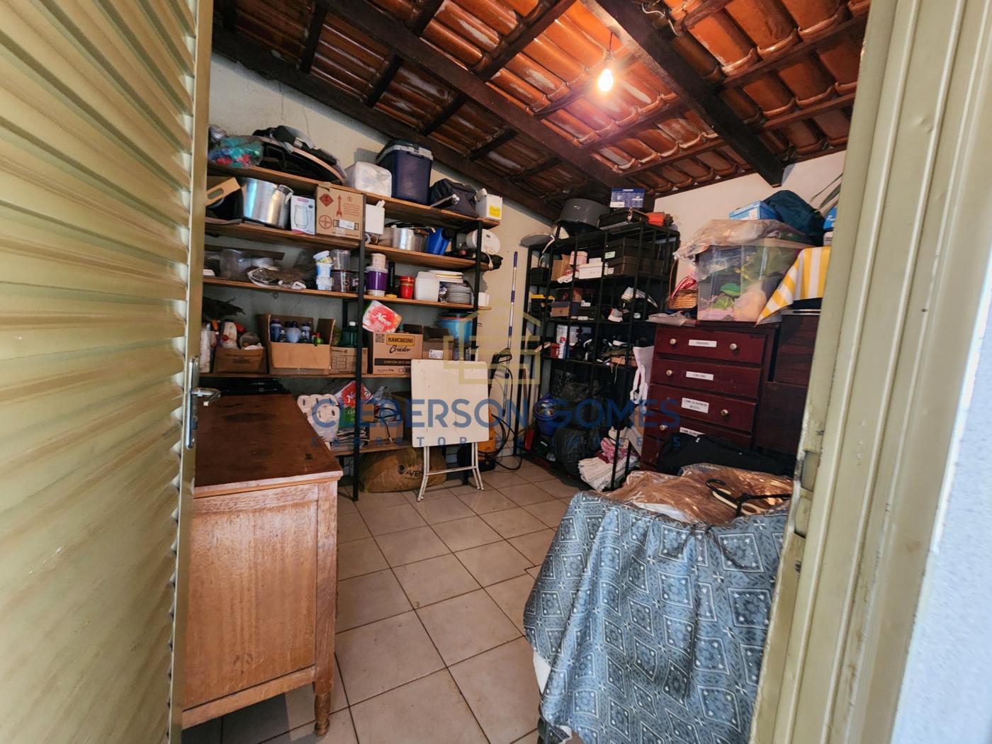 Casa à venda com 3 quartos, 360m² - Foto 18