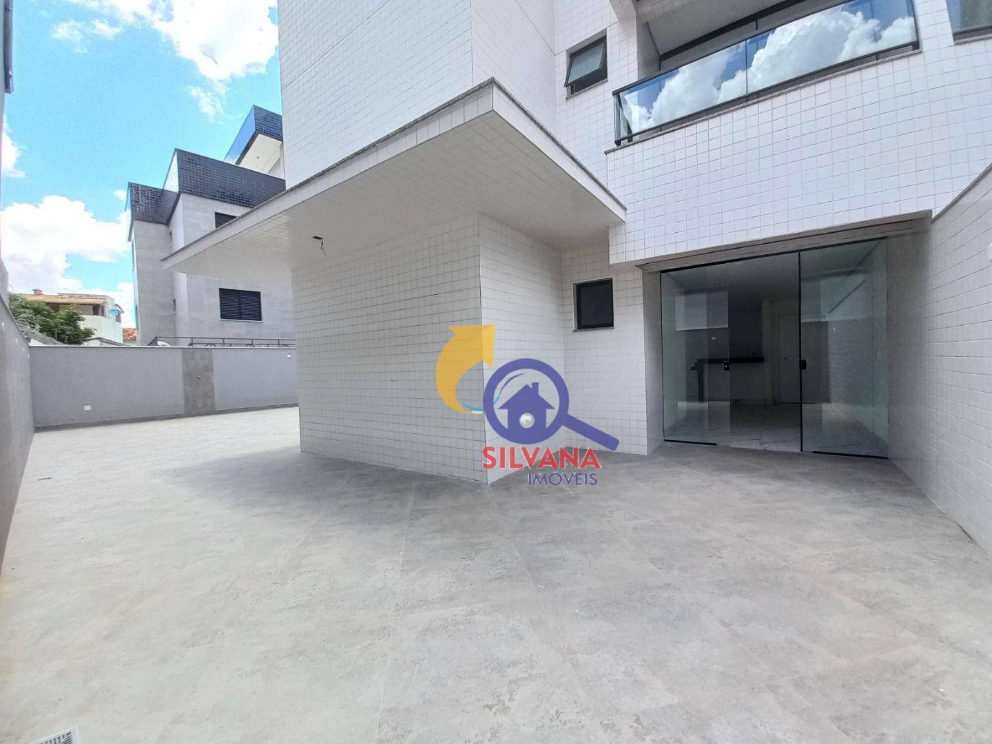 Apartamento à venda com 3 quartos, 140m² - Foto 23