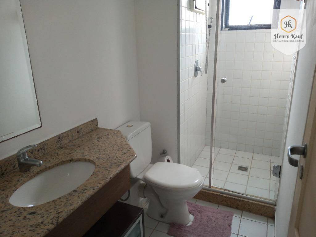 Apartamento para alugar com 1 quarto, 47m² - Foto 12