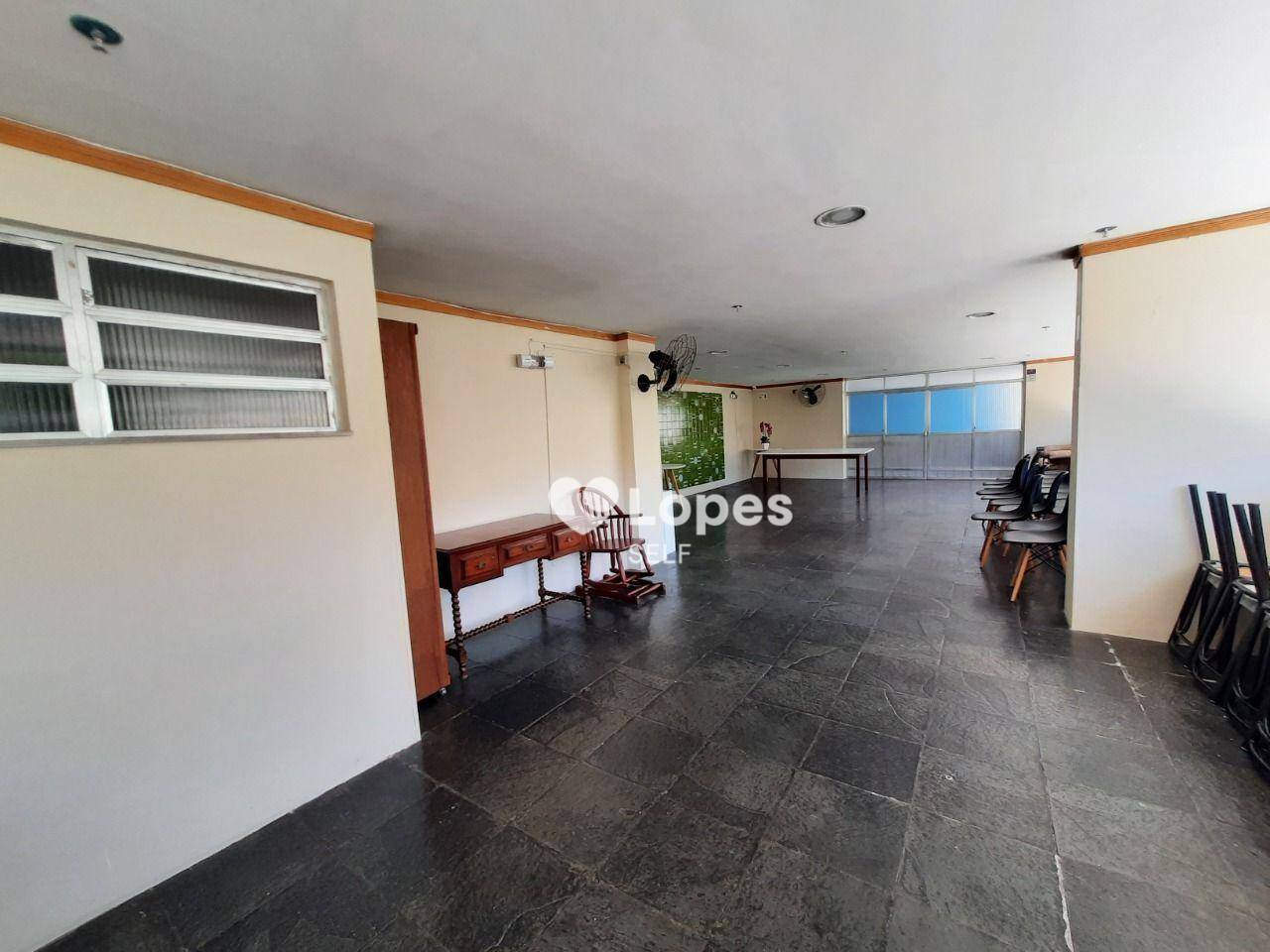 Apartamento à venda com 1 quarto, 60m² - Foto 10