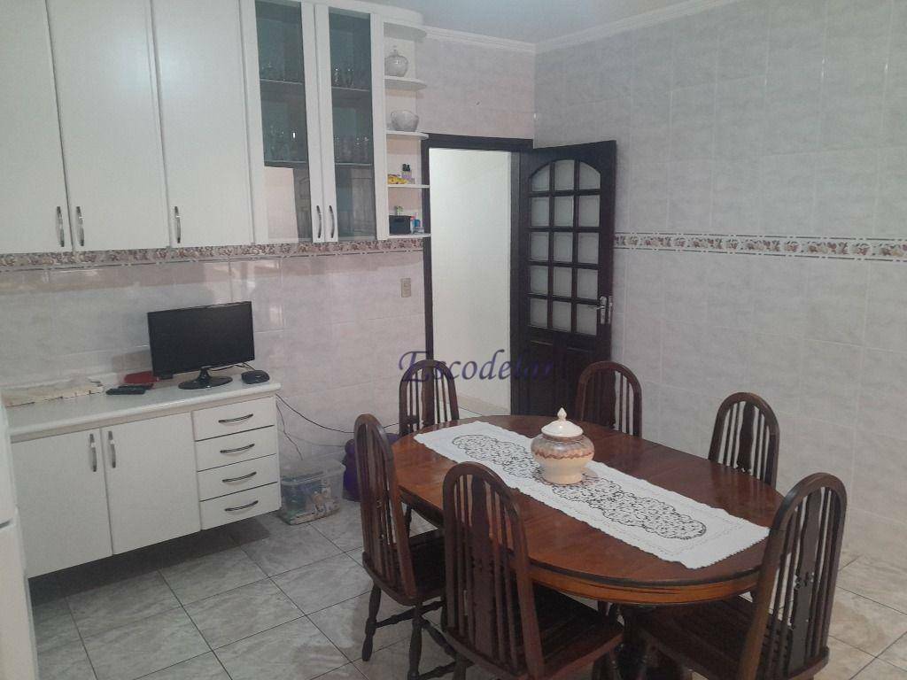 Sobrado à venda com 3 quartos, 200m² - Foto 11