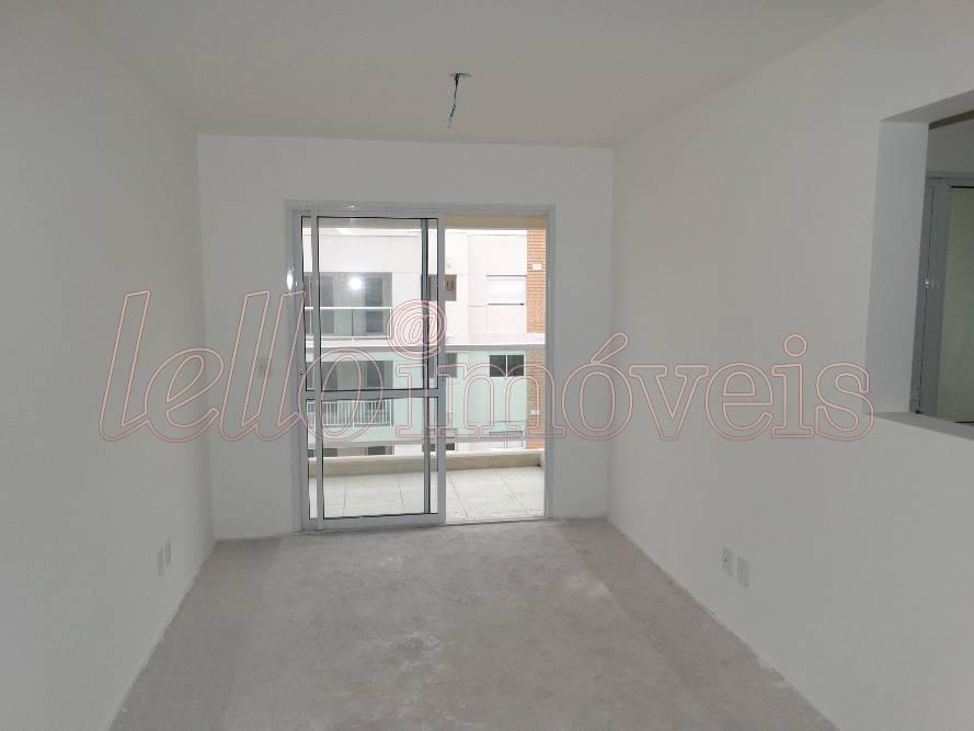 Apartamento para alugar com 3 quartos, 82m² - Foto 2