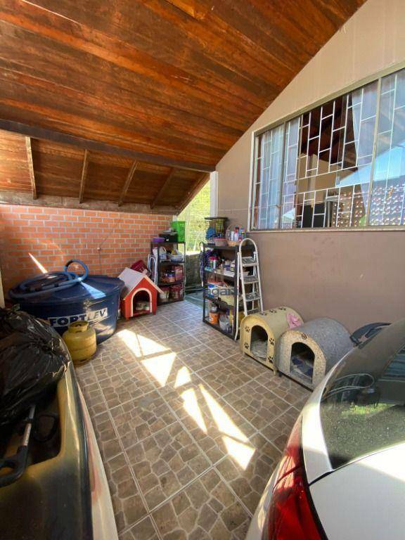 Casa à venda com 4 quartos, 200m² - Foto 5