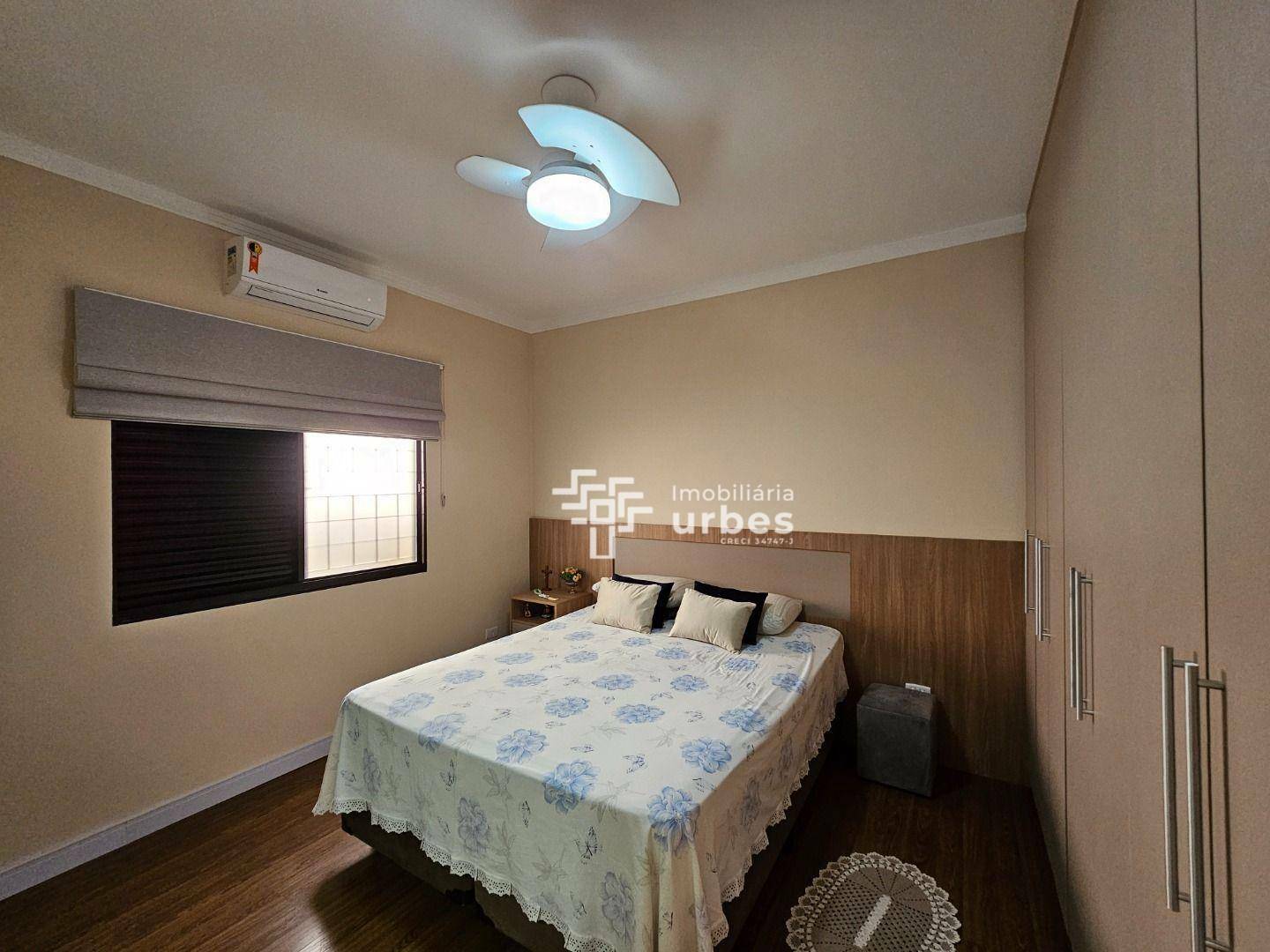 Casa de Condomínio à venda com 4 quartos, 250m² - Foto 12