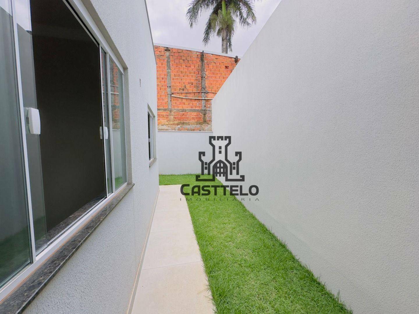 Casa à venda com 2 quartos, 89m² - Foto 4