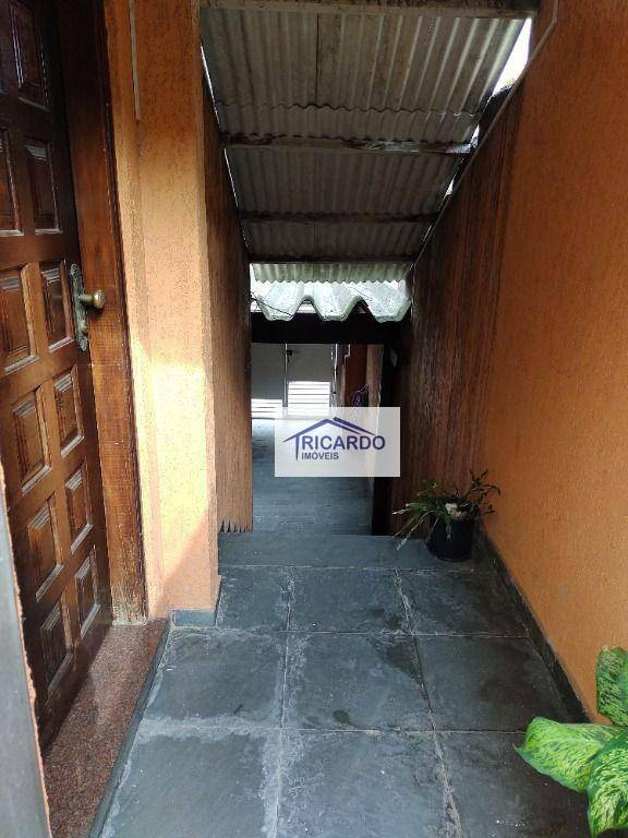 Sobrado à venda com 3 quartos, 110m² - Foto 14