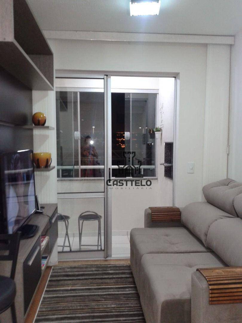 Apartamento à venda com 2 quartos, 65m² - Foto 2