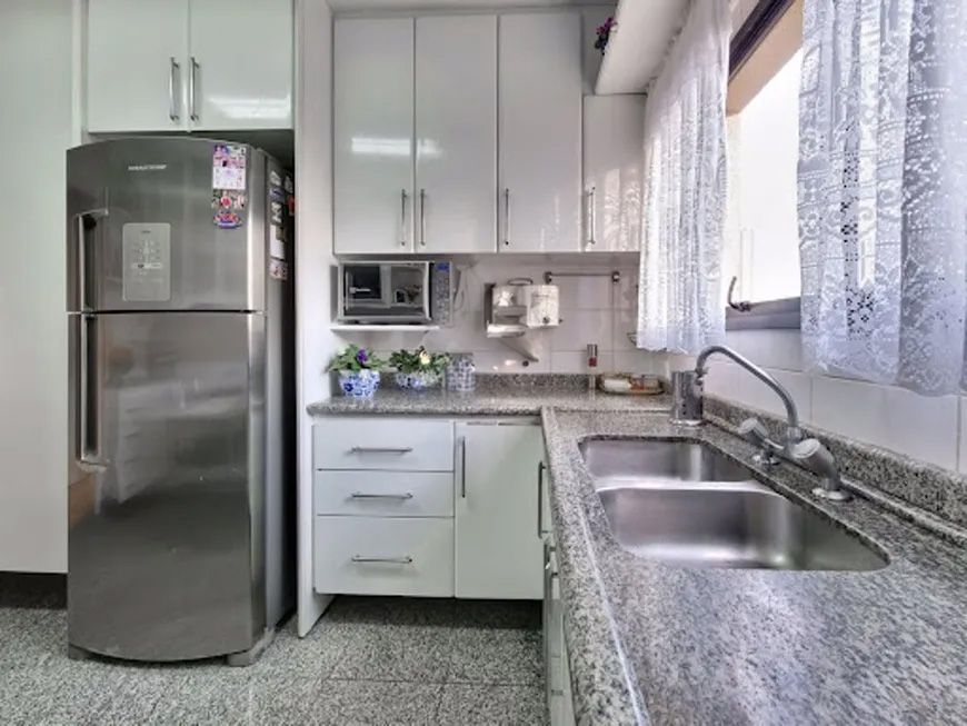 Apartamento à venda com 2 quartos, 125m² - Foto 15