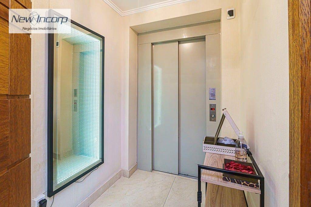 Apartamento à venda com 3 quartos, 210m² - Foto 9