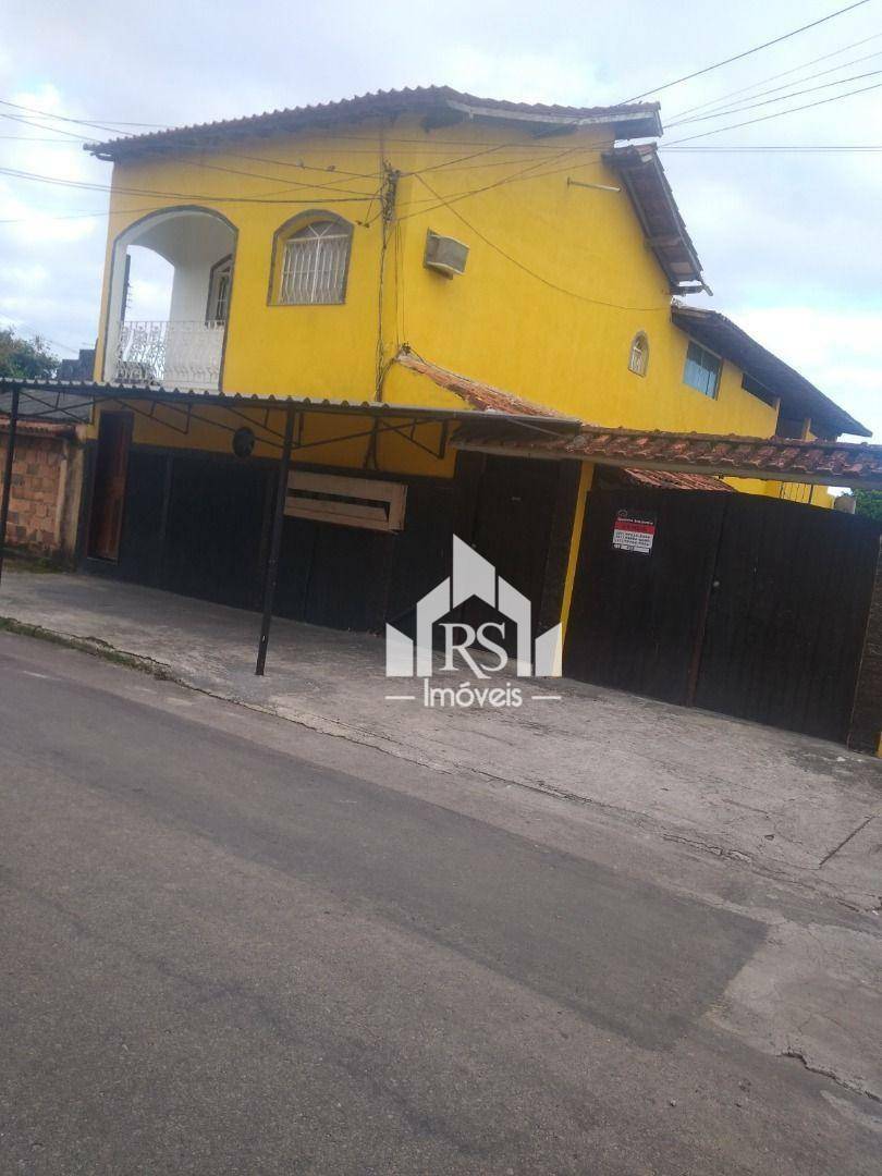 Casa de Condomínio à venda com 7 quartos, 200m² - Foto 4