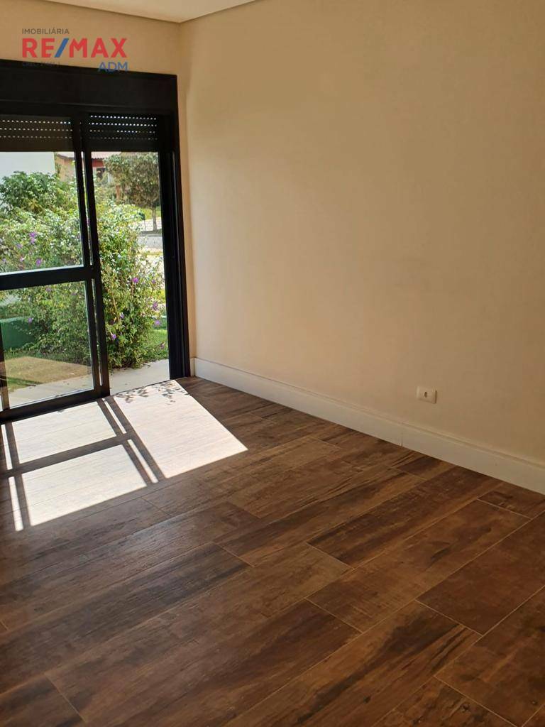 Casa de Condomínio à venda com 4 quartos, 389m² - Foto 17