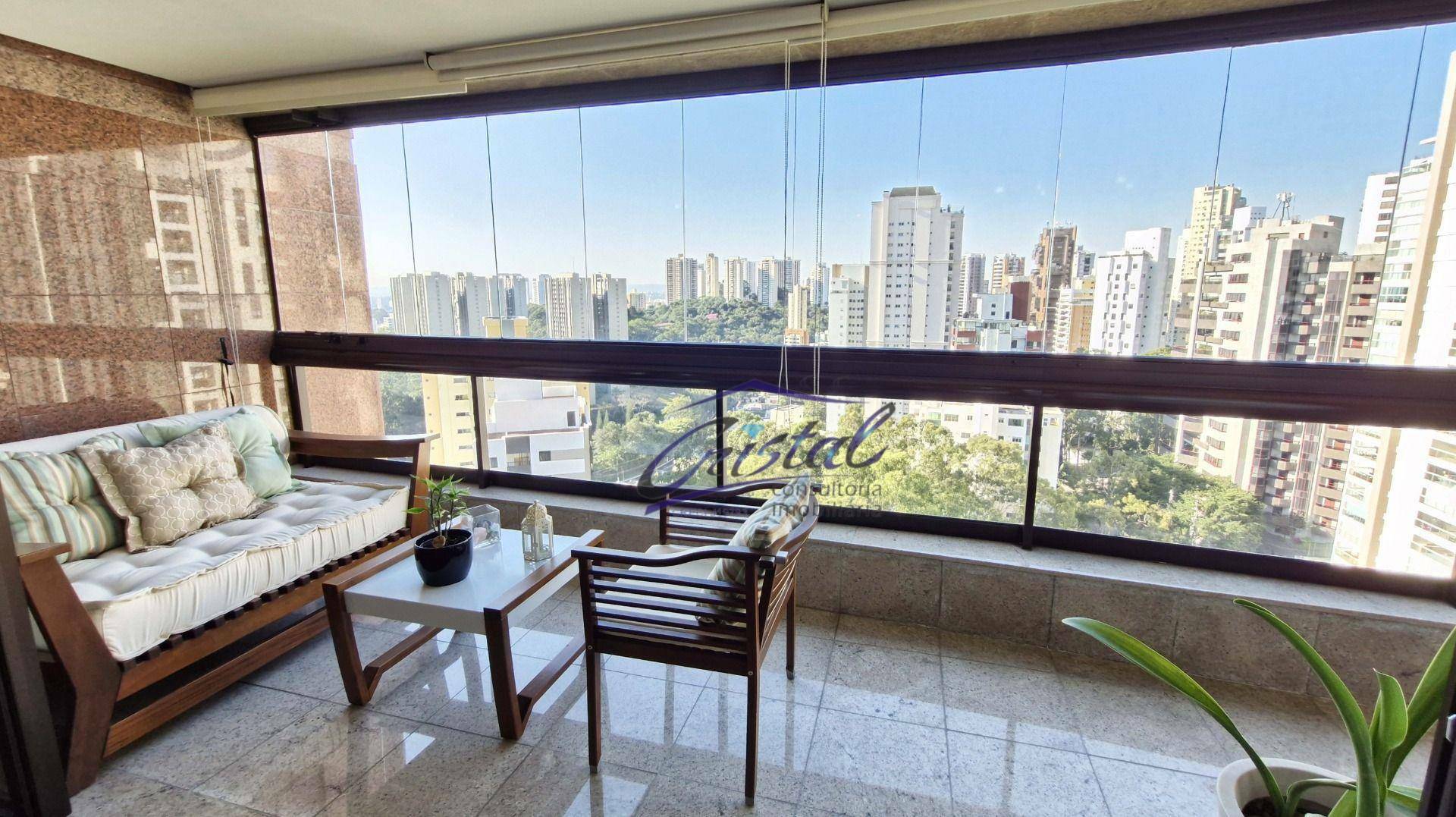 Apartamento à venda com 4 quartos, 226m² - Foto 3