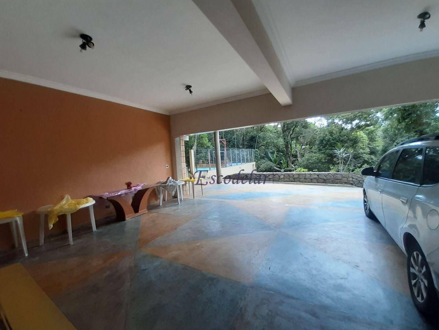 Casa para alugar com 4 quartos, 493m² - Foto 10