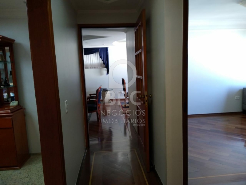 Apartamento à venda com 3 quartos, 150m² - Foto 13