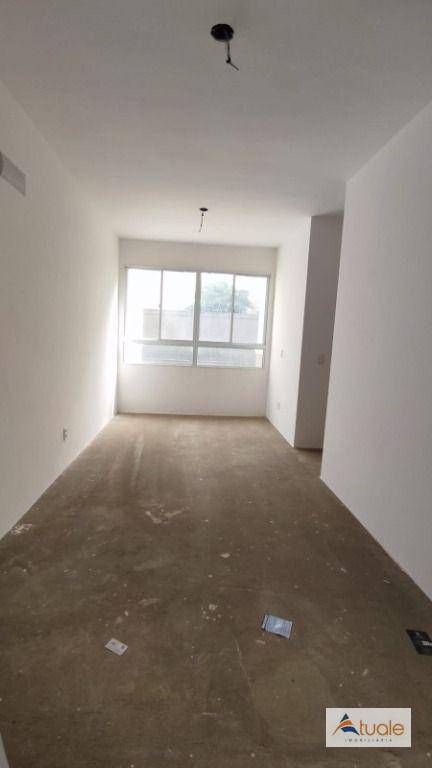 Apartamento à venda com 2 quartos, 47m² - Foto 2