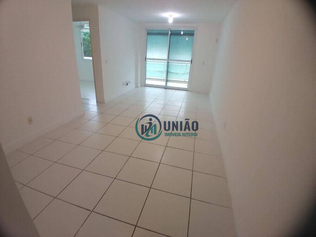 Apartamento à venda com 2 quartos, 85m² - Foto 12