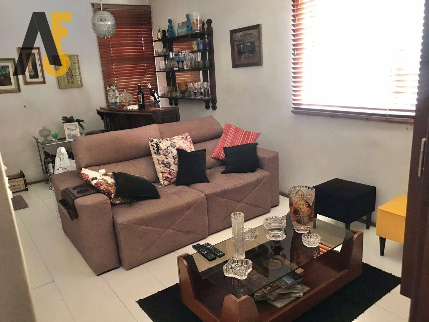 Casa de Condomínio à venda com 2 quartos, 141m² - Foto 3