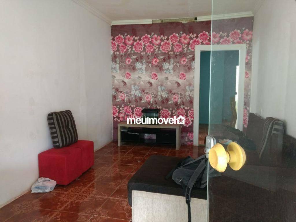 Casa à venda com 3 quartos, 98m² - Foto 19