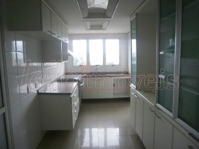 Apartamento para alugar com 2 quartos, 213m² - Foto 16