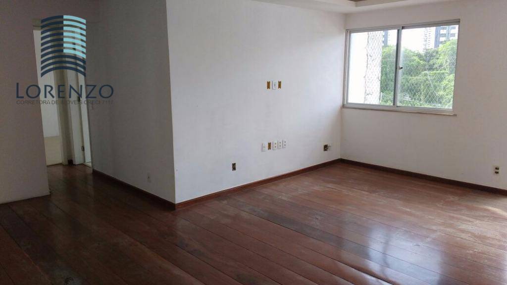 Apartamento à venda com 2 quartos, 109m² - Foto 2