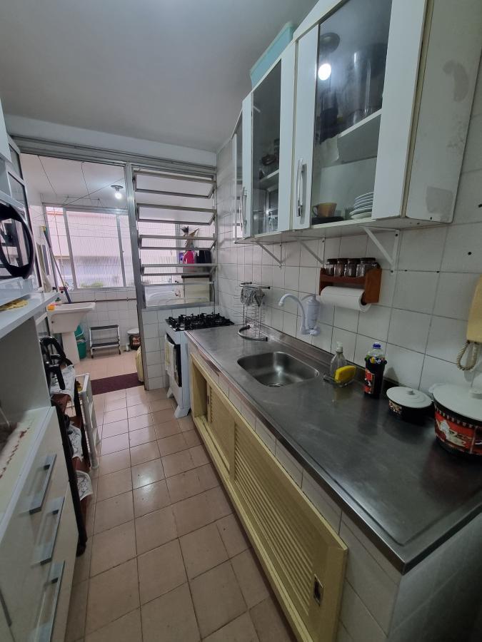 Apartamento à venda com 2 quartos, 75m² - Foto 6