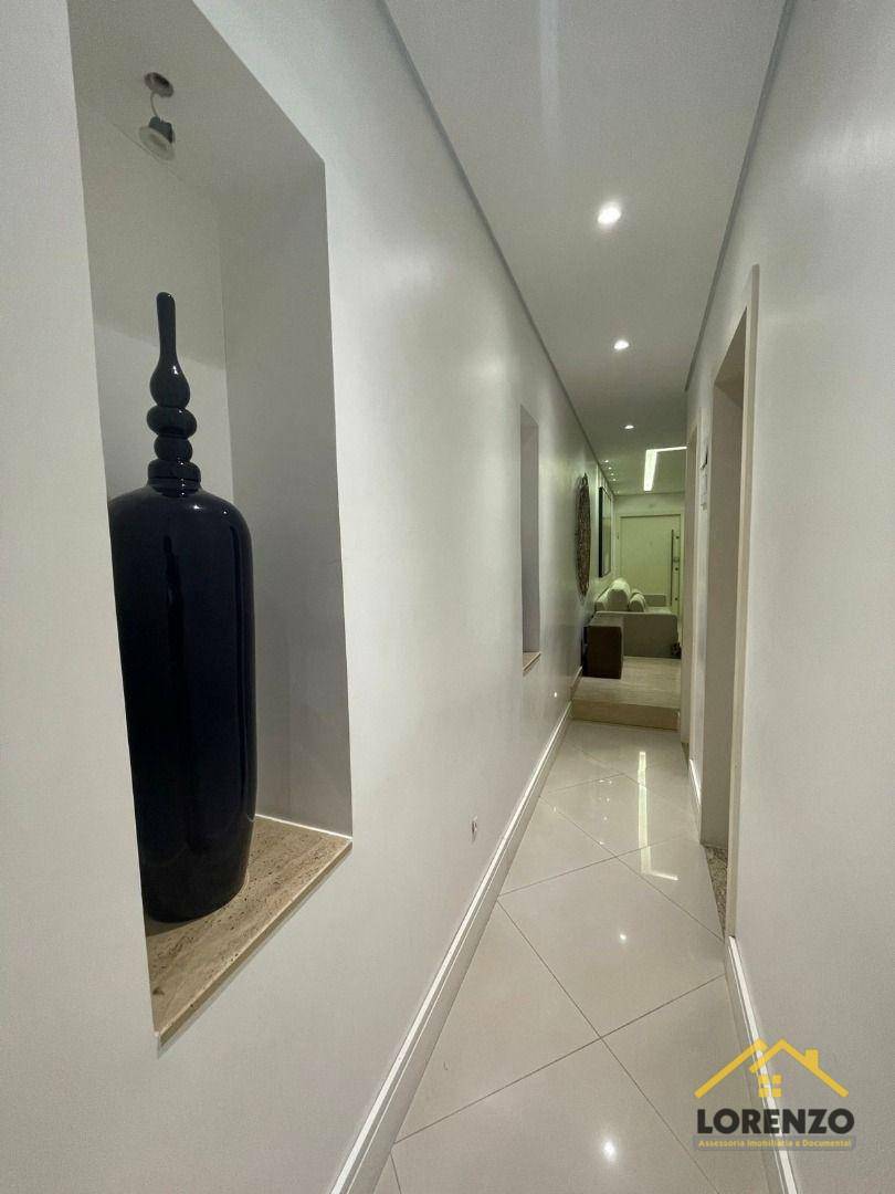 Apartamento à venda com 3 quartos, 220m² - Foto 6