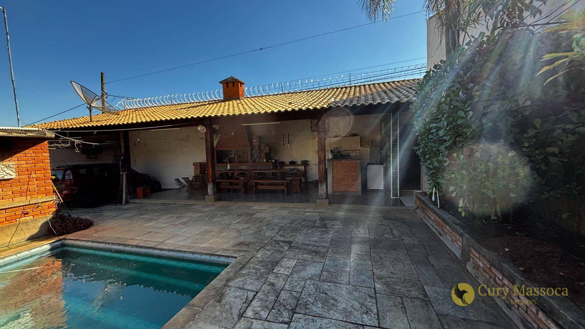 Chácara à venda com 4 quartos, 300m² - Foto 16