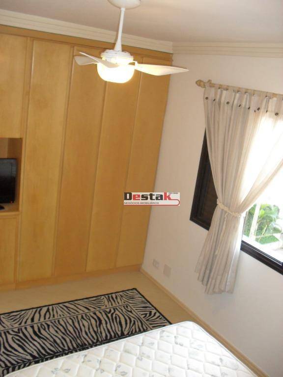 Apartamento à venda com 1 quarto, 40m² - Foto 3