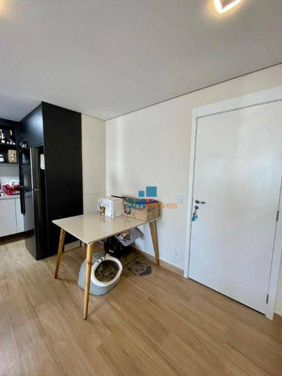 Apartamento à venda com 2 quartos, 66m² - Foto 4