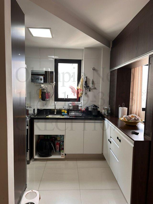 Apartamento à venda com 2 quartos, 67m² - Foto 3