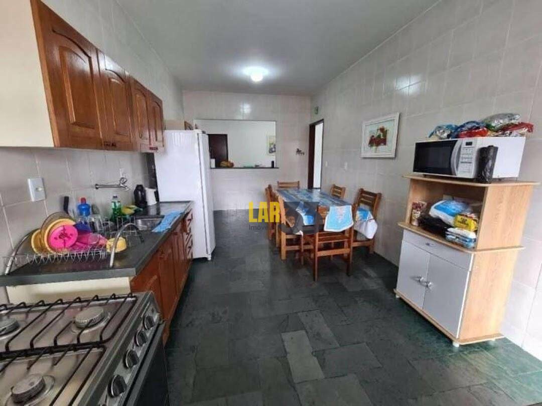 Apartamento à venda com 3 quartos, 113m² - Foto 2