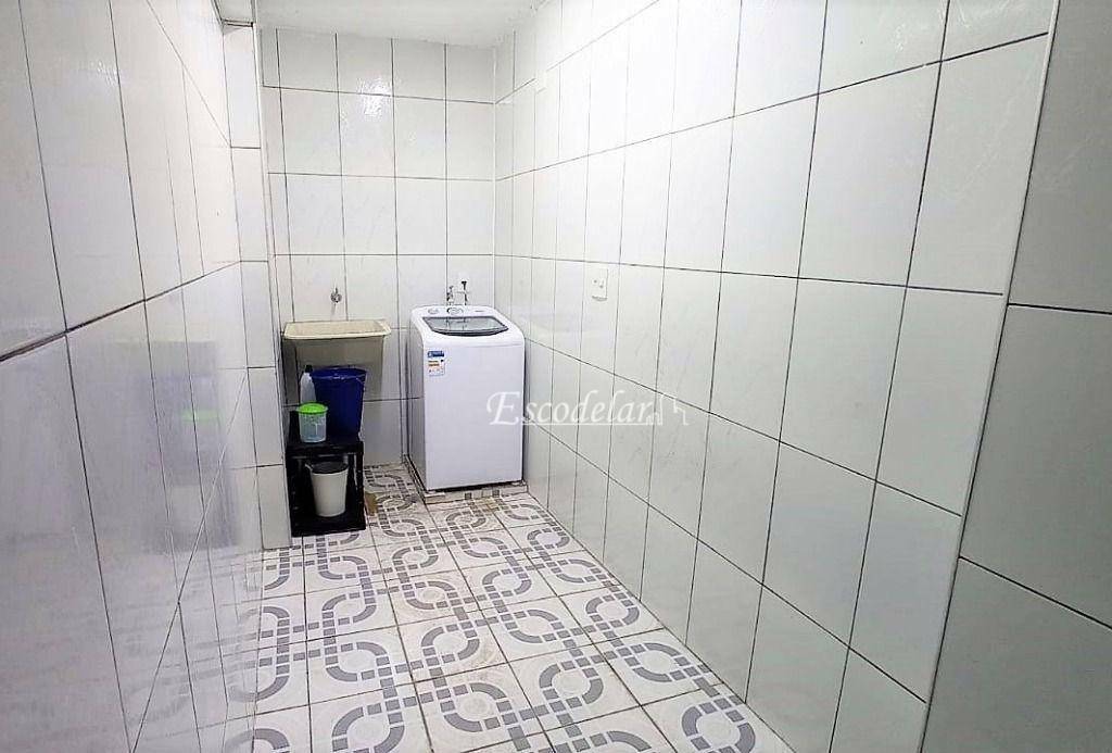 Sobrado à venda com 3 quartos, 190m² - Foto 35