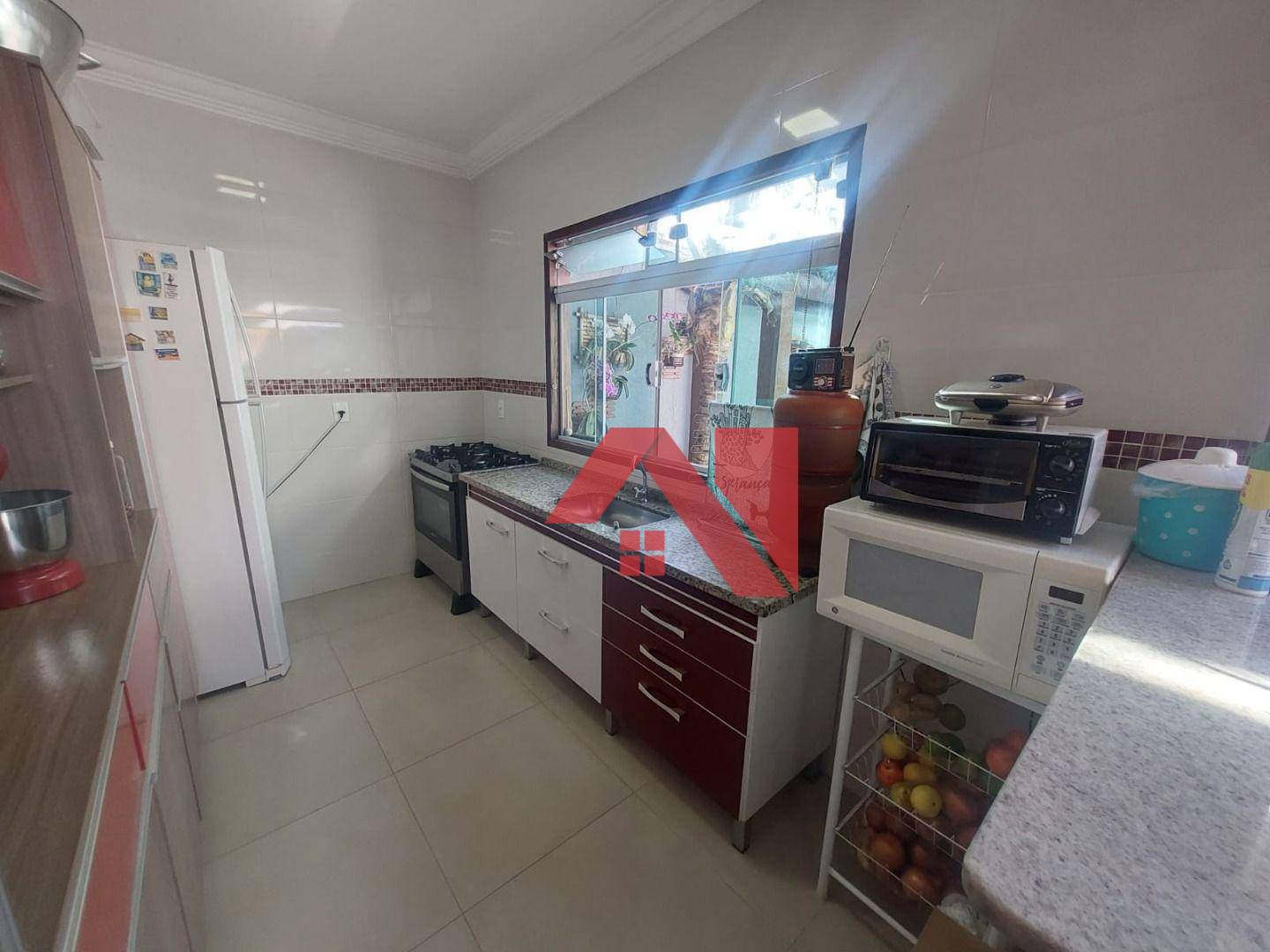 Casa à venda com 3 quartos, 158m² - Foto 9