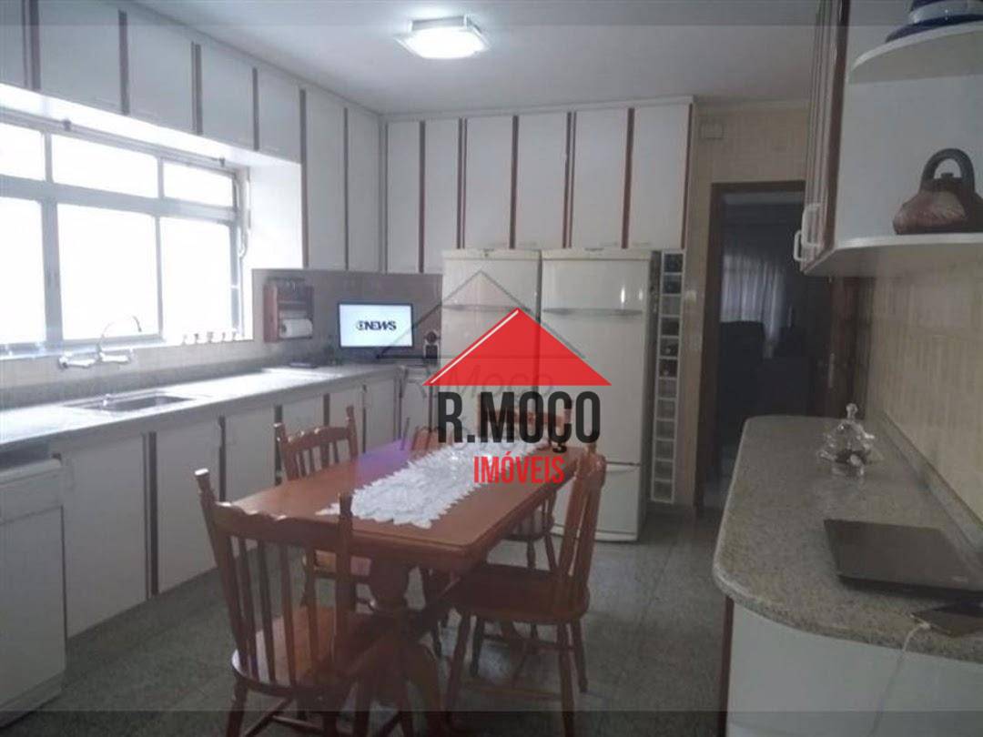 Sobrado à venda com 3 quartos, 161m² - Foto 2