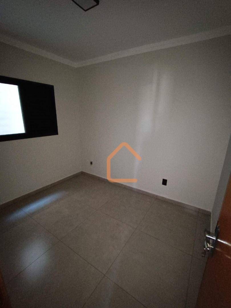 Apartamento para alugar com 3 quartos, 78m² - Foto 7
