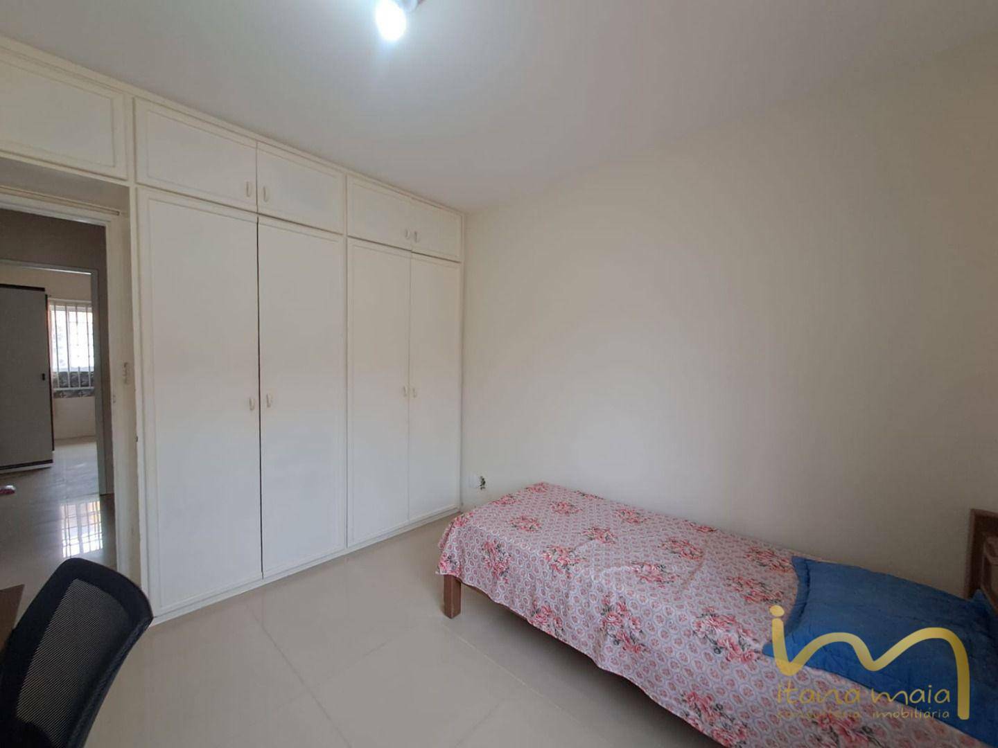 Casa à venda com 3 quartos, 120m² - Foto 27