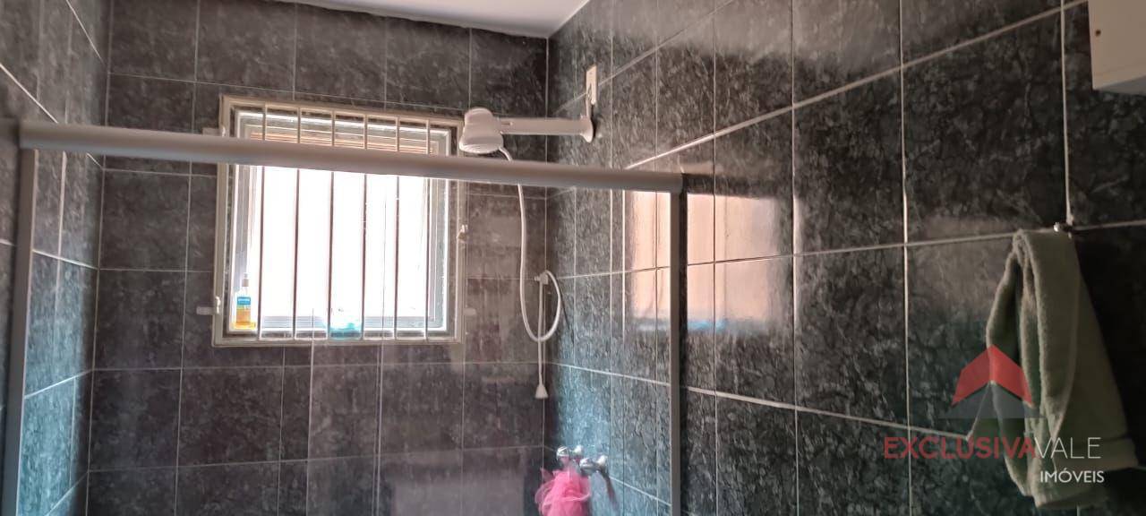 Casa à venda com 3 quartos, 310m² - Foto 15