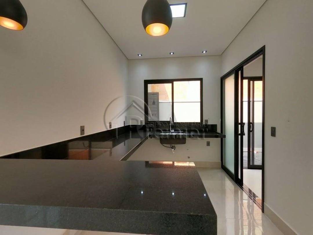 Casa à venda com 3 quartos, 210m² - Foto 9