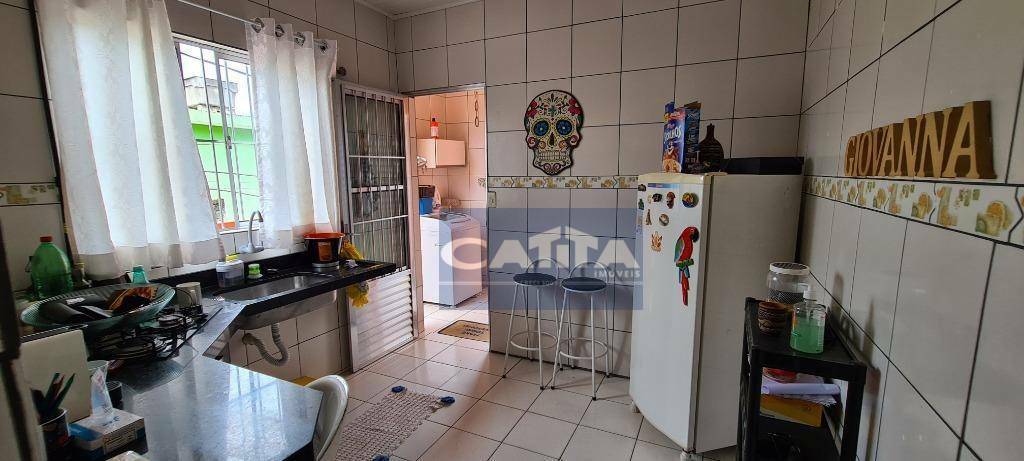 Sobrado à venda com 4 quartos, 200m² - Foto 31