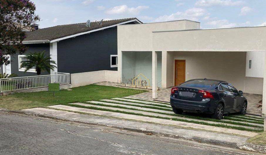 Casa de Condomínio à venda com 3 quartos, 231m² - Foto 4