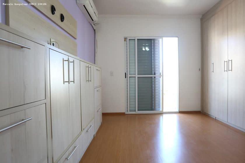 Sobrado à venda com 3 quartos, 178m² - Foto 14