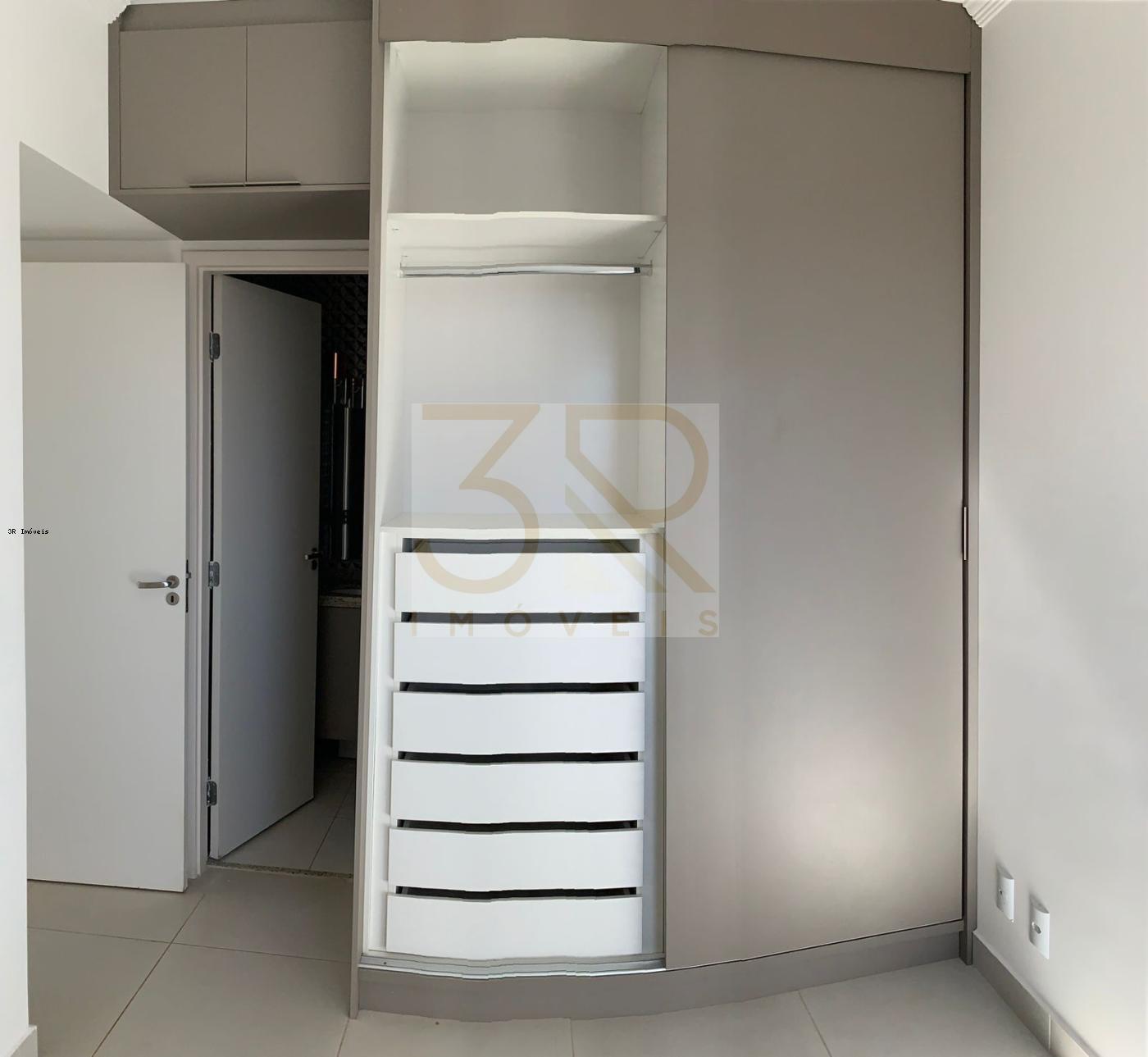 Apartamento à venda com 2 quartos, 61m² - Foto 10