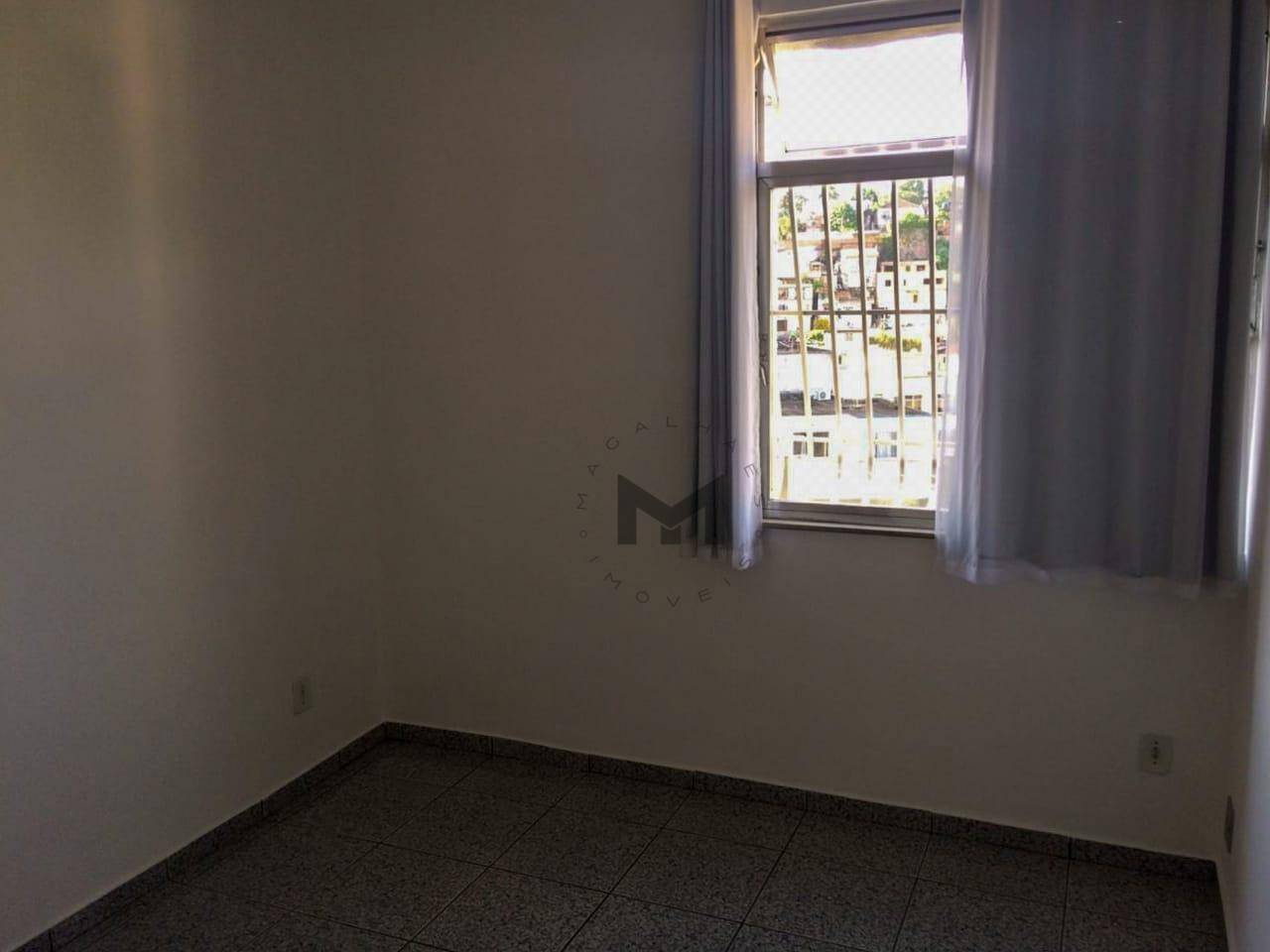 Apartamento à venda com 3 quartos, 101m² - Foto 9