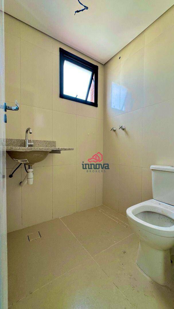 Apartamento à venda com 2 quartos, 68m² - Foto 11